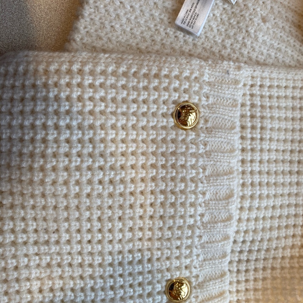 Scarf - Picture 3 of 4